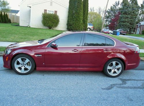 2009 pontiac g8 gt sedan 4-door 6.0l sport red metallic