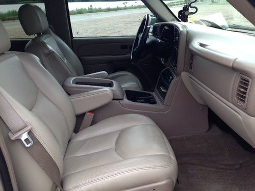 Find used 2005 GMC Yukon XL 2500 SLT Sport Utility 4-Door ... Find used 2005 GMC Yukon XL 2500 SLT Sport Utility 4-Door ...