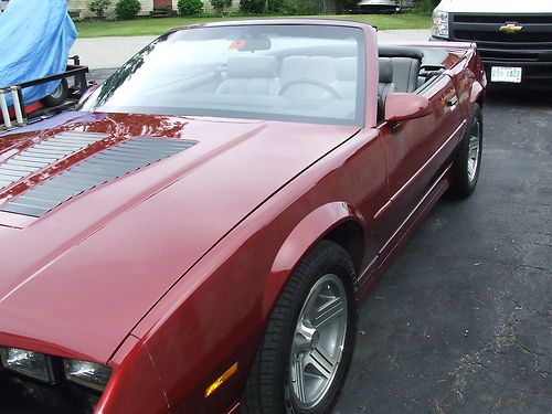 1988 chevrolet camaro iroc-z convertible 2-door 5.0l