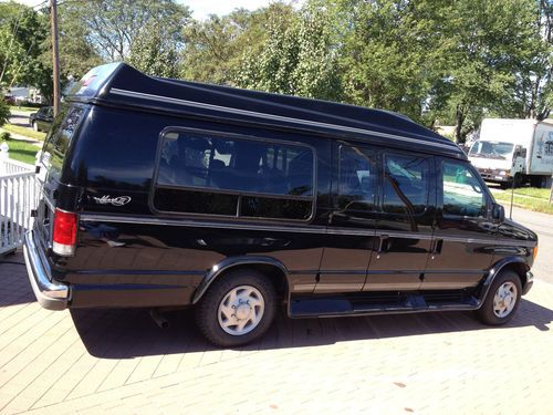 Ford 15 Passenger Van >> Find used Ford 14 Passenger Limo Van E250 Black Pioneer ... Ford 15 Passenger Van >> Find used Ford 14 Passenger Limo Van E250 Black Pioneer ...