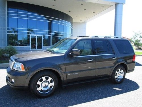 2006 lincoln navigator 4wd fully loaded rare color 1 owner clean