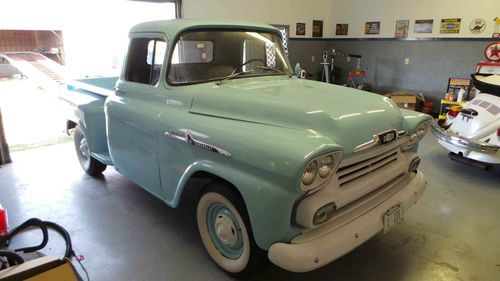 1958 chevrolet apache truck step side.