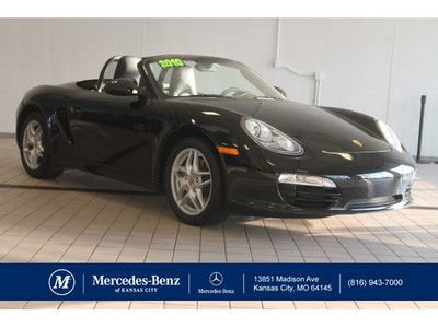 6-speed manual convertible 2.9l, black soft top, heated leather, warranty left!
