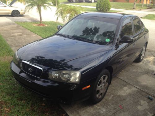 Excellent condition, low mileage, 2002 hyundi elantra &#039;&#034;black beauty&#034; (in florid