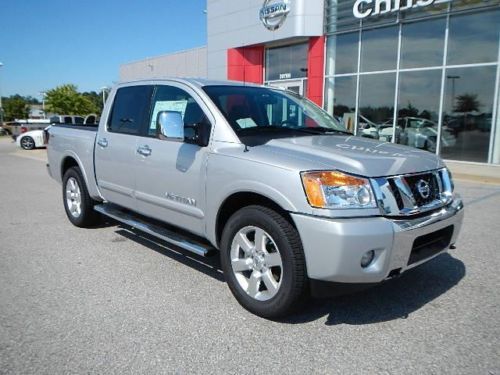 2014 nissan titan crew cab loaded truck absolute sale crew cab low miles