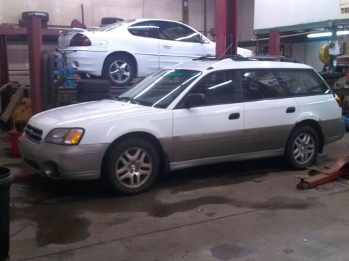 2000 subaru outback base wagon 4-door 2.5l