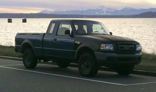 -- 1994 turbo diesel ford ranger extended cab 4 wheel drive loaded must see! --