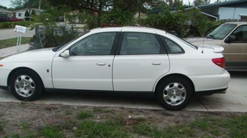 2001 saturn l300 base sedan 4-door 3.0l