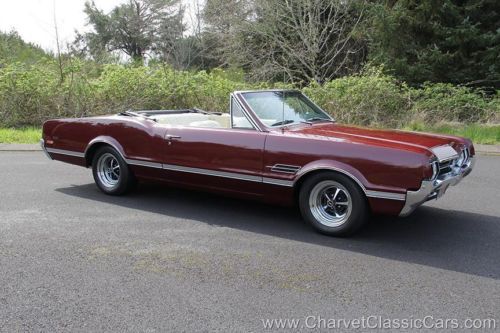 1966 oldsmobile cutlass 442 convertible. 4-speed. gorgeous! see video.