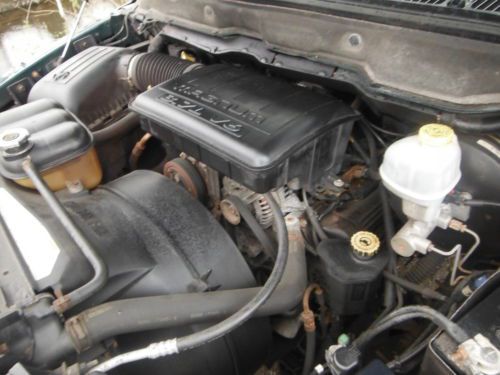 Dodge Dealers In Ct >> Find used 2003 Dodge Ram 1500 8FOOT BED 3.7 LITER 6 ... Dodge Dealers In Ct >> Find used 2003 Dodge Ram 1500 8FOOT BED 3.7 LITER 6 ...