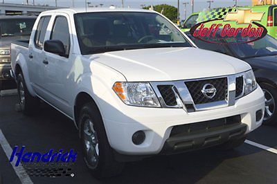 Nissan frontier 2wd swb automatic sv low miles 4 dr crew cab truck automatic gas