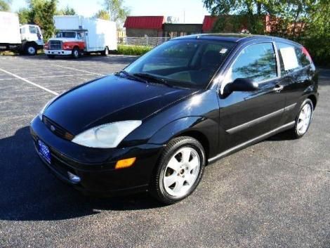 2003 ford focus zx3 hatchback 3-door 2.3l