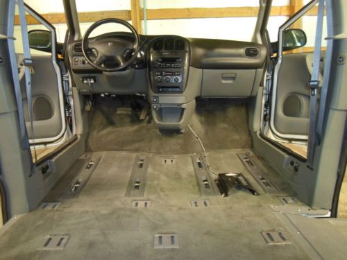 Sell Used 2006 Dodge Grand Caravan Handicap Wheelchair Van
