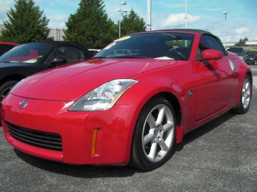 2004 nissan 350z enthusiast convertible 2-door 3.5l very nice low milage