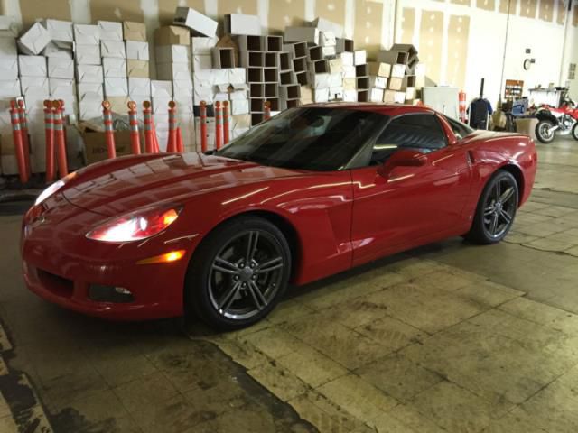 Chevrolet: corvette base coupe 2-door