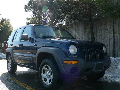 2002 jeep liberty sport 5 speed 2wd low miles one owner l@@k!
