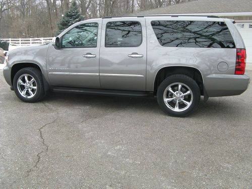 2007 chevrolet suburban 1500 ltz 4x4