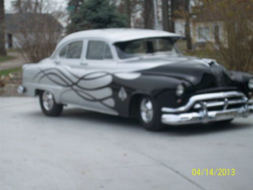 1951 oldsmobile street rod silver/black