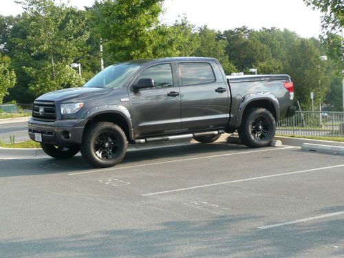 Loaded up 2011 toyota tundra rock warrior--no reserve!!!!