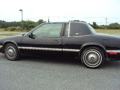 1992 buick riviera luxury coupe 2-door 3.8l runs and drives no reserve