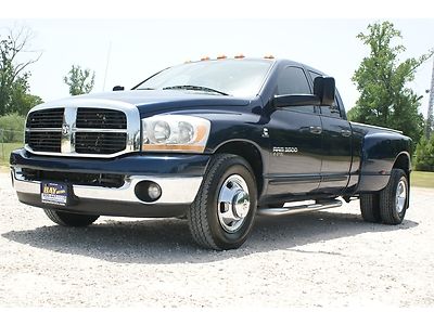 5.9 liter turbo diesel with only 100k miles 2wd 3500 dually automatic new tires
