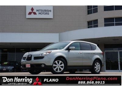 Awd 4dr gray suv 3.0l sunroof cd 4-wheel abs 4-wheel disc brakes 5-speed a/t a/c
