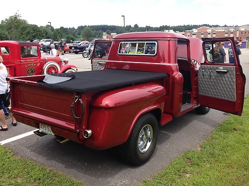 1955 chevrolet pickup truck