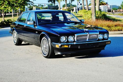 Absolutly stunning 1988 jaguar xj6 low miles no issues dayton wire wheels mint