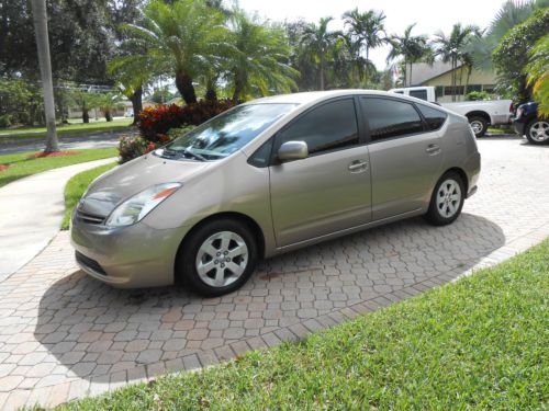 2005 toyota prius 1 owner super clean low miles and no reserve