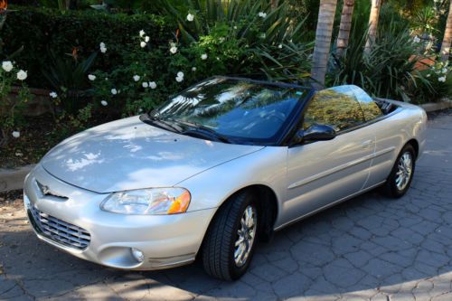 2002 chrysler sebring convertible 39000 miles, great condition
