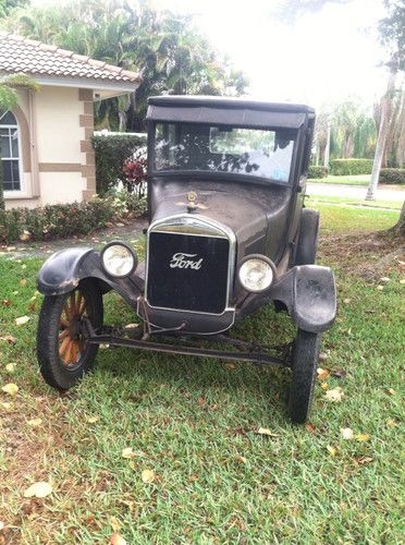 1926 ford model t coupe original