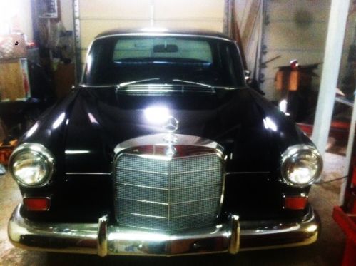 Rare 1968 mercedes benz w110 230-garage-kept, rust-free, runs great!