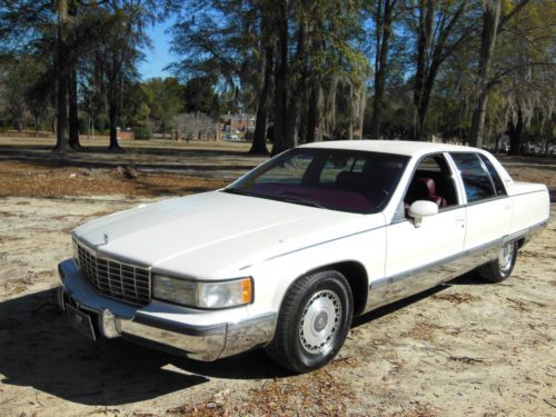 1993 cadillac fleetwood brougham  44k low mile two owner southern vehicle
