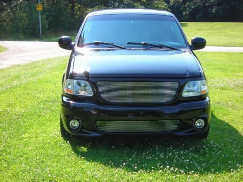 2003 ford f-150 svt lightning