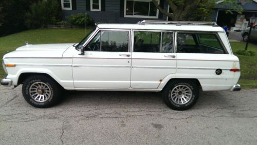 Jeep wagger, white, v-8, 4x4, c, truck, classic, woody, vintage, project