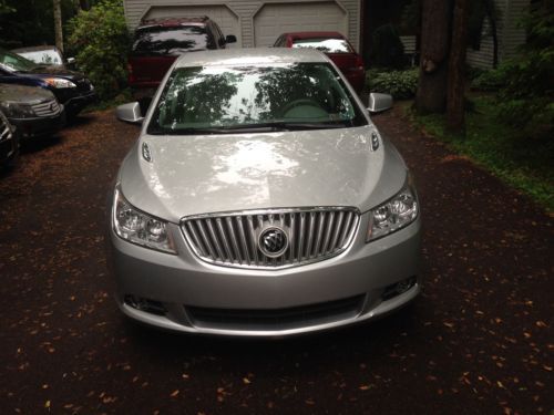 2011 buick lacrosse cxl 14,000 miles like new  hail damage salvage rebuildable