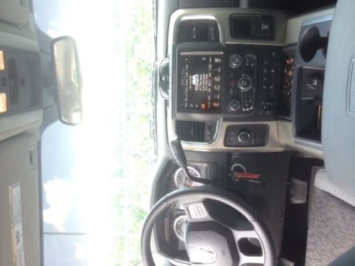Purchase used 2014 Dodge Ram 2500 crew cab 6ft bed 4x4 ...