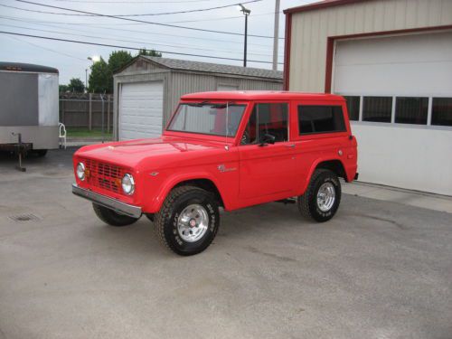Restored 1974 ford bronco sport from california