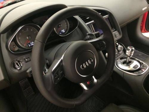 Purchase used 2014 Audi R8 Base Coupe 2-Door 4.2L in Sioux ...