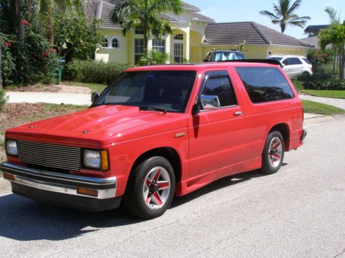 Purchase used 1985 GMC Typhoon Clone S15 Jimmy 2-Door 350 ...