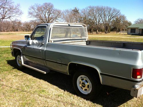 Chevrolet pickup 1982 scottsdale  3/4 ton  2wd 4 speed  454cid