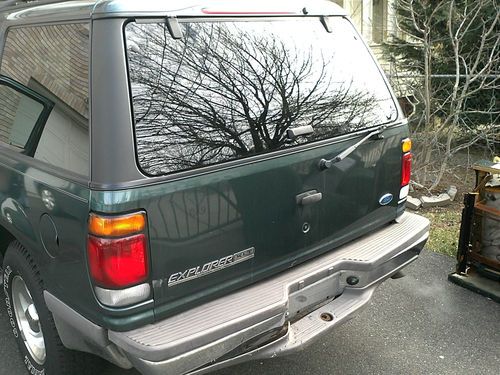 1997 ford explorer xlt sport utility 4-door 4.0l