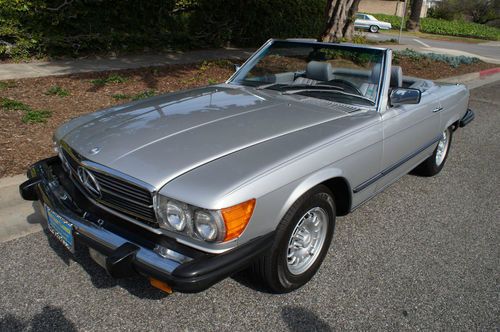 1981 380sl~original 15k (thats right, fifteen thousand!) miles~astra silver~wow!