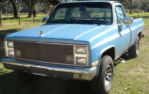 1987 Chevrolet Pickup, image 1