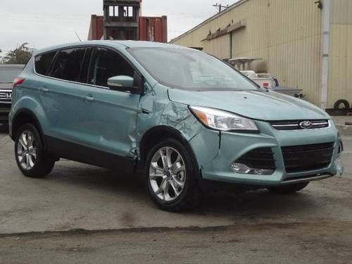 2013 ford escape damadge repairable rebuilder only 20k miles will not last runs!