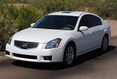 2008 nissan maxima 3.5l....clean carfax.....just traded in.....pano sunroof