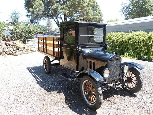 1927 model t truck                                                 low reserve