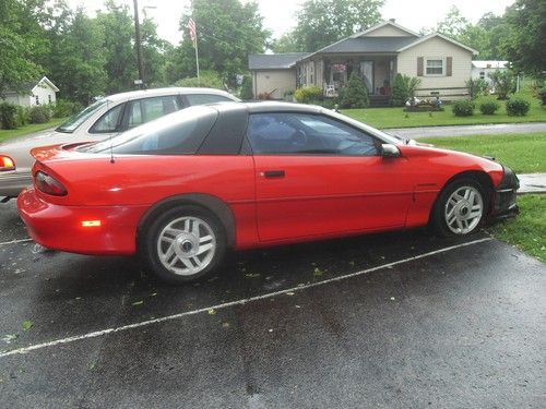 '94 camaro 6 speed t-top no title but could be used for parts or other things