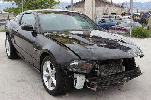 2010 ford mustang gt coupe damaged salvage only 20k miles priced to sell l@@k!!
