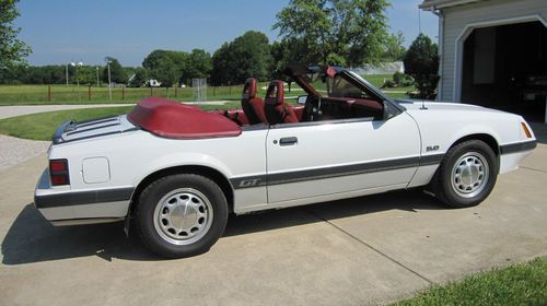 Purchase Used 1986 Gt Convertible 5 0l 5speed White With